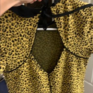 Yellow leopard print mini dress (knit)